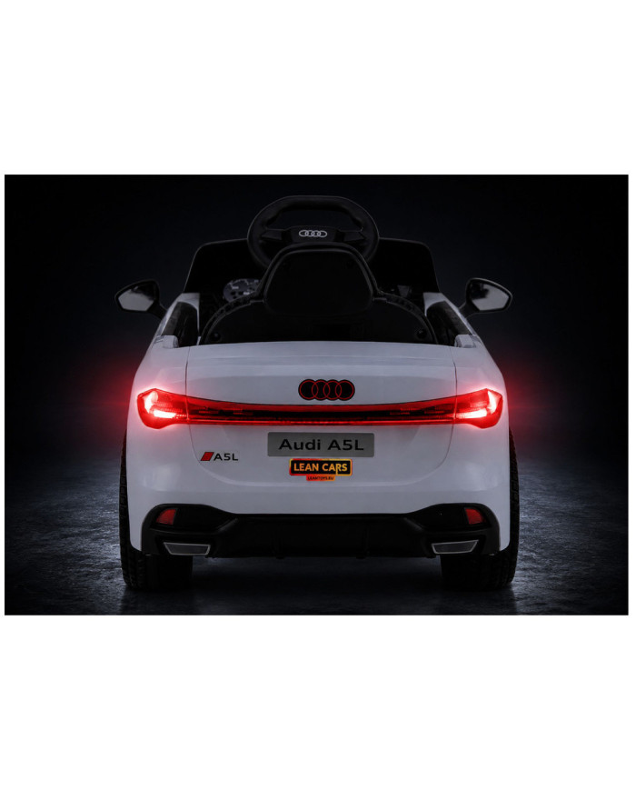 Pojazd Na Akumulator Audi A5L HL788 Biały