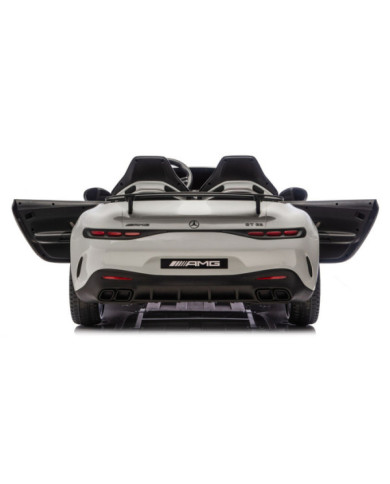 Pojazd Na Akumulator Mercedes AMG DK-GT63 24V Jasnoszary