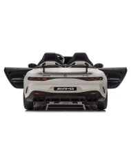 Pojazd Na Akumulator Mercedes AMG DK-GT63 24V Jasnoszary
