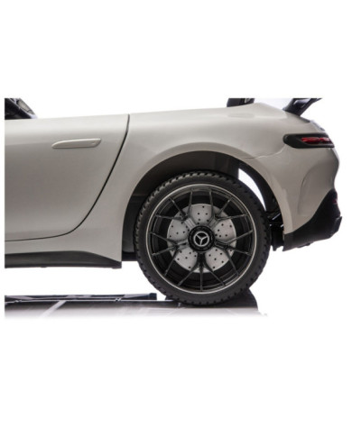 Pojazd Na Akumulator Mercedes AMG DK-GT63 24V Jasnoszary