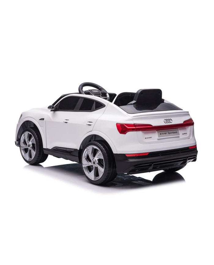 Auto Na Akumulator Audi E- Tron Białe QLS-6688 Światła LED MP3