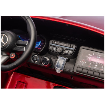 Auto Na Akumulator Mercedes GT63 AMG DK-GT63 24V LCD Czerwony Lakierowany