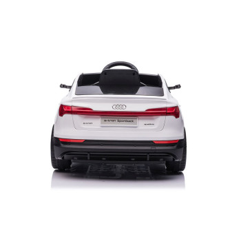 Auto Na Akumulator Audi E- Tron Białe QLS-6688 Światła LED MP3