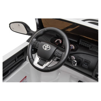 Auto na Akumulator Toyota Hilux Biały