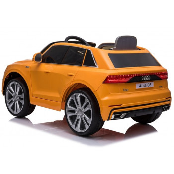 Auto na Akumulator Audi Q8 JJ2066 Żółty Lakierowany