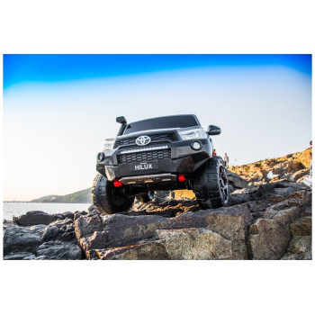 Auto na Akumulator Toyota Hilux Czarny Lakierowany