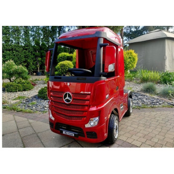 Auto na Akumulator Mercedes Actros Czerwony Lakierowany MP4