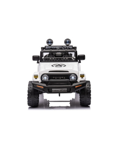 Auto Na Akumulator Toyota FJ Biała 4x4