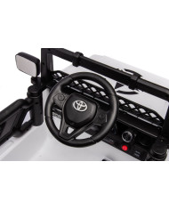 Auto Na Akumulator Toyota FJ Biała 4x4