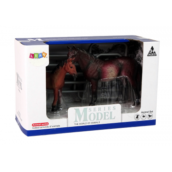 Zestaw 2 Figurek Konie Zagroda Figurka Koń Źrebak