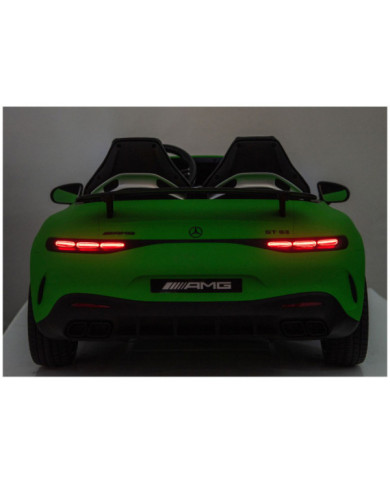 Auto Na Akumulator Mercedes GT63 AMG DK-GT63 24V LCD Matowy Zielony