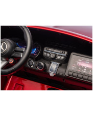 Auto Na Akumulator Mercedes GT63 AMG DK-GT63 24V LCD Czerwony Lakierowany