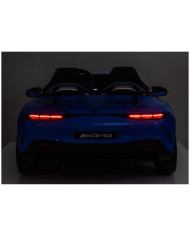 Auto Na Akumulator Mercedes GT63 AMG DK-GT63 24V LCD Niebieski