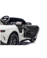 Auto Na Akumulator Mercedes GT63 AMG DK-GT63 24V LCD Biały