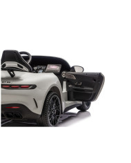 Auto Na Akumulator Mercedes GT63 AMG DKGT63 24V LCD Lakierowany Jasno Szary