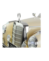 Auto na Akumulator Mercedes 300S Beżowy