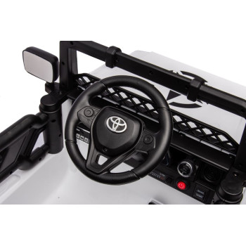 Auto Na Akumulator Toyota FJ Biała 4x4