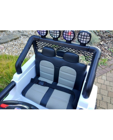 Auto na Akumulator S2388 Pilot Światła LED Radio Jeep Biały 4x45W