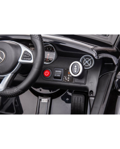 Auto Na Akumulator Mercedes SLC 300 Światła LED MP3 Pilot Czarny