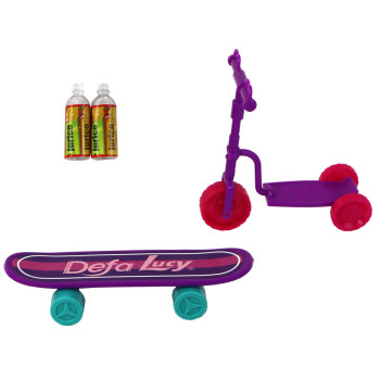 Zestaw Lalek Lucy Różowy Hulajnoga Deskorolka Kaski