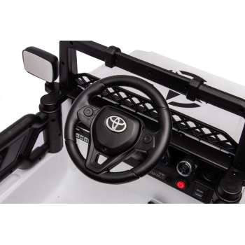 Auto Na Akumulator Toyota FJ Biała 4x4