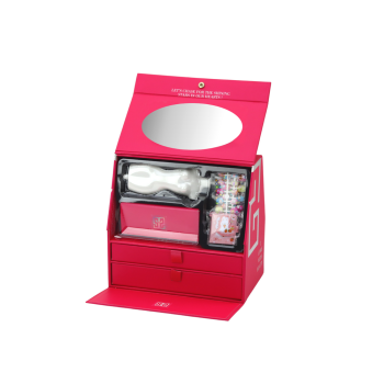 Zestaw Piękności Kreatywny W Kuferku Do Tworzenia Kreacji Akcesoria