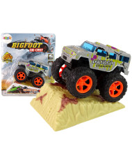 Auto Resorak Z Naciągiem Monster Truck Big Foot Gumowe Opony Rampa
